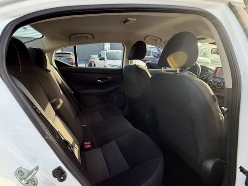 Certified 2021 Nissan Sentra SV FWD image 17