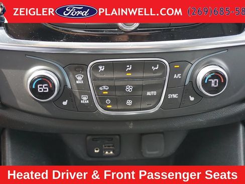 Used 2023 Chevrolet Traverse LT w/ LT Premium Package AWD/4WD image 25