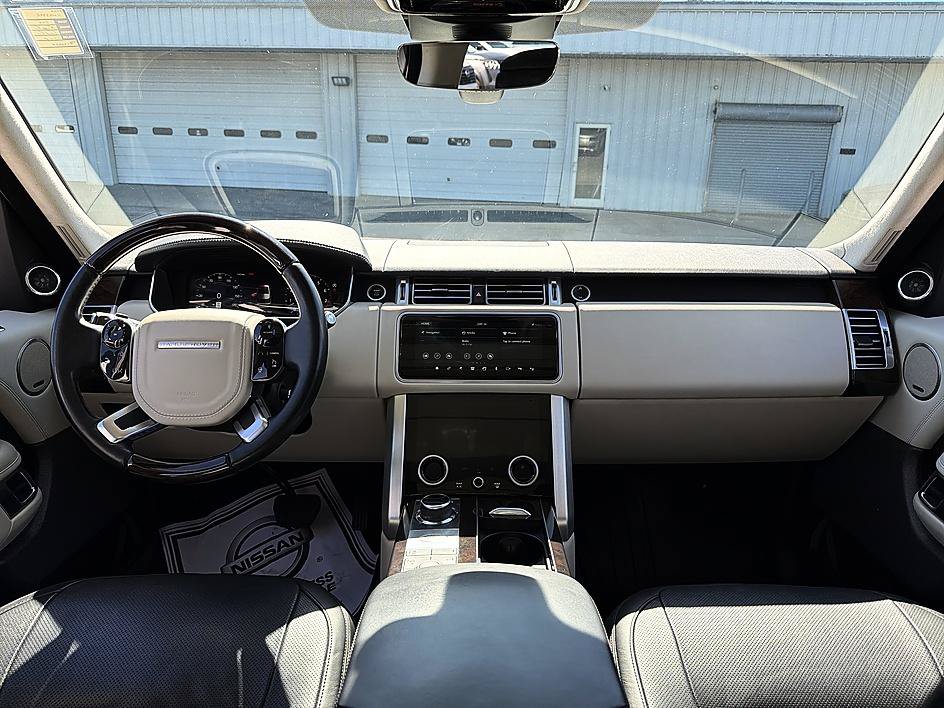 Used 2019 Land Rover Range Rover Supercharged AWD/4WD image 14