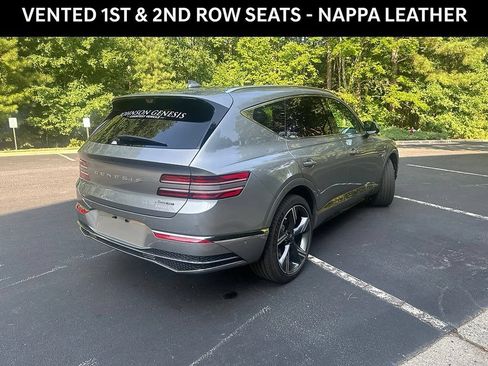 Certified 2026 Genesis GV80 3.5T Prestige AWD/4WD image 3