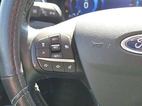 Used 2020 Ford Escape SE Sport image 40