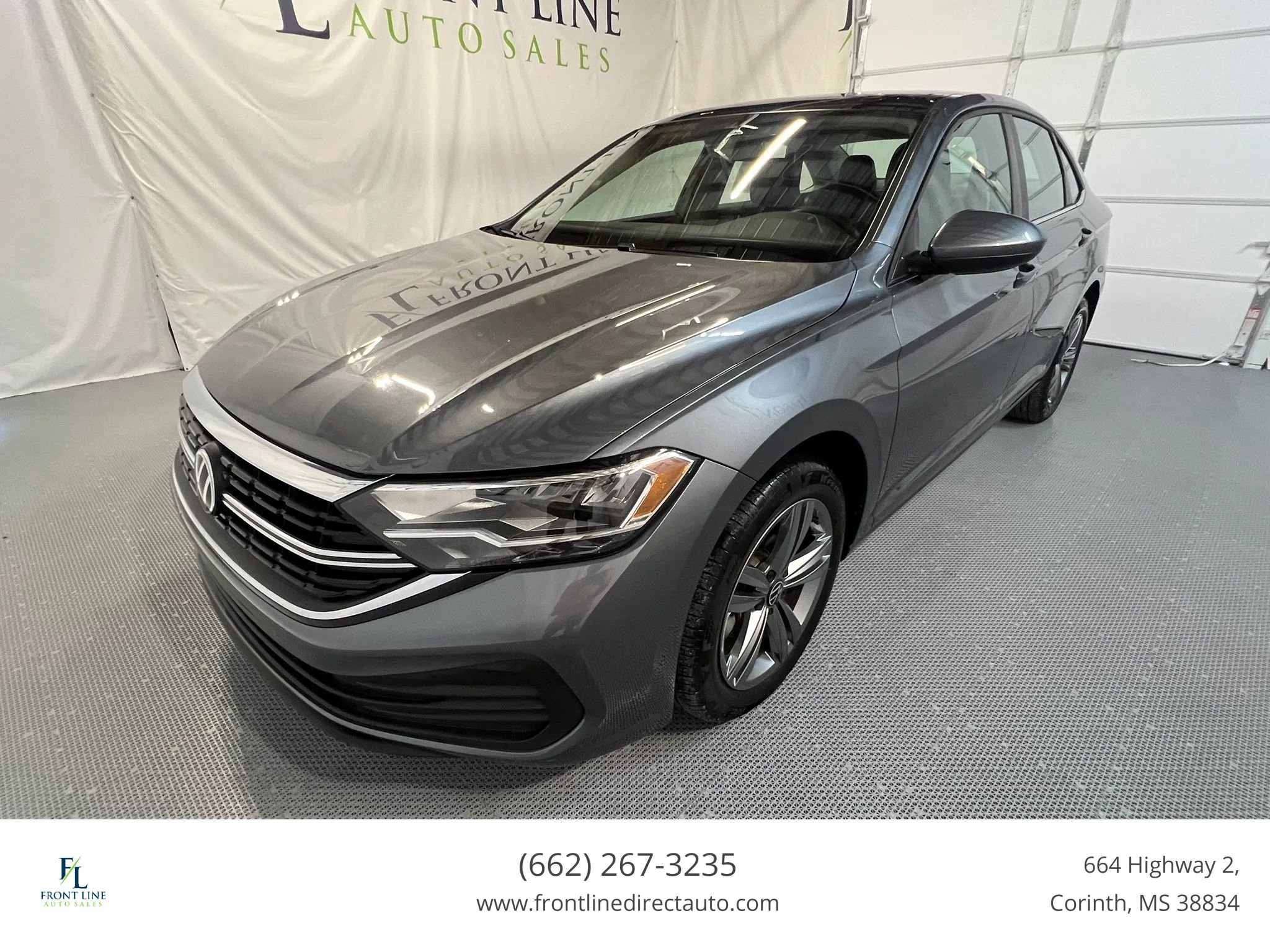 Used 2023 Volkswagen Jetta SE FWD image 3