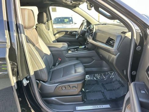 Used 2025 Chevrolet Tahoe RST image 27