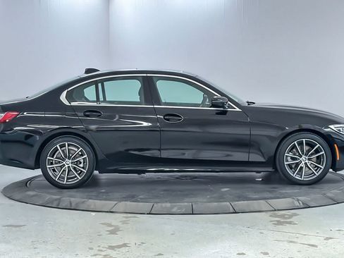 Used 2021 BMW 330i Sedan w/ Convenience Package RWD image 8