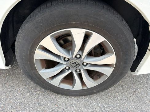 Used 2015 Honda Accord LX image 9