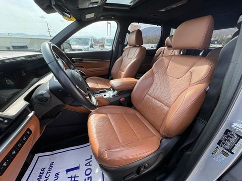 Used 2024 Kia Telluride EX X-Line image 28