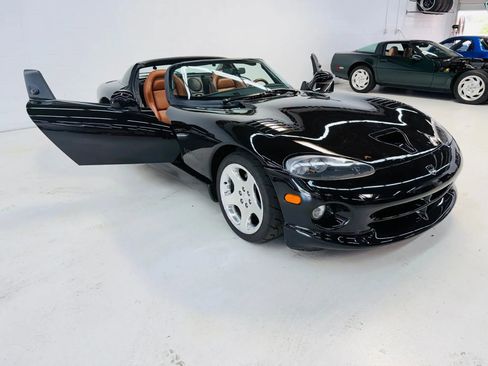 Used 2000 Dodge Viper RT/10 image 18