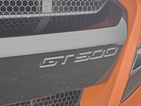 Used 2020 Ford Mustang Shelby GT500 w/ Technology Package image 13