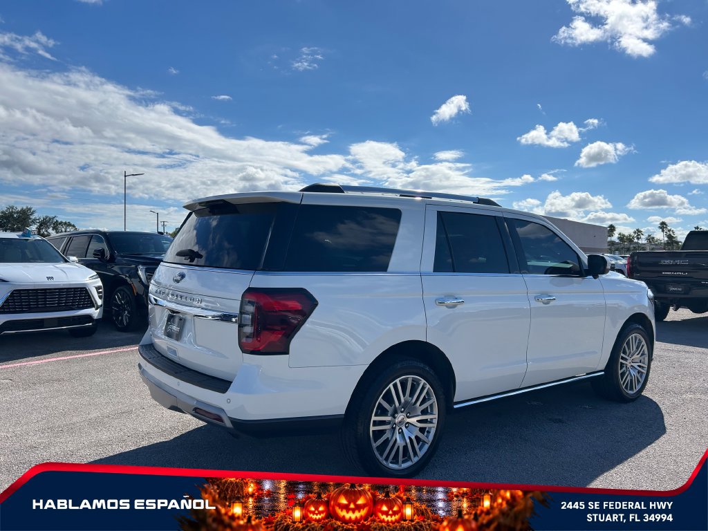 Used 2024 Ford Expedition Limited RWD image 7