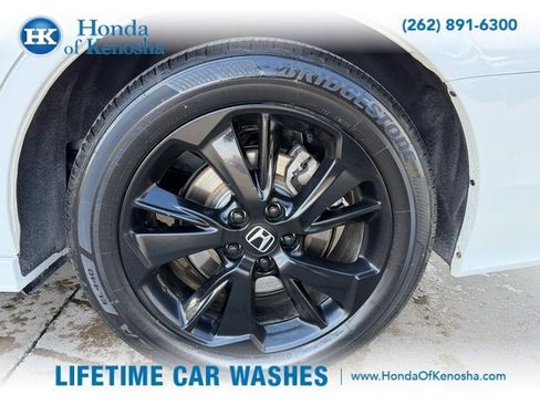 Certified 2024 Honda Odyssey Sport image 9