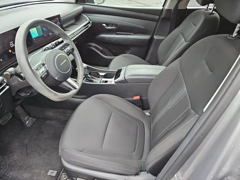 Used 2025 Hyundai Tucson SEL AWD/4WD image 19
