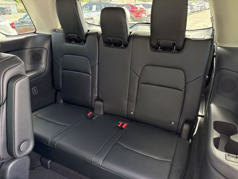 Used 2023 Nissan Pathfinder Platinum w/ Lighting Package (N93) image 12