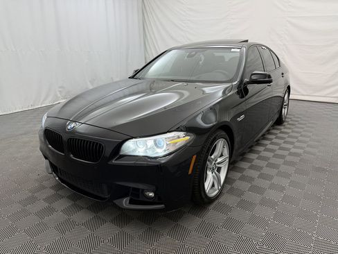 Used 2016 BMW 550i Sedan RWD image 2