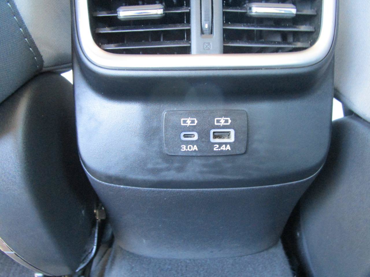 Used 2023 Subaru Legacy Premium AWD/4WD image 14