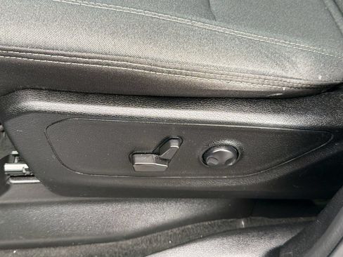 Used 2022 RAM 1500 Big Horn w/ Night Edition AWD/4WD image 15