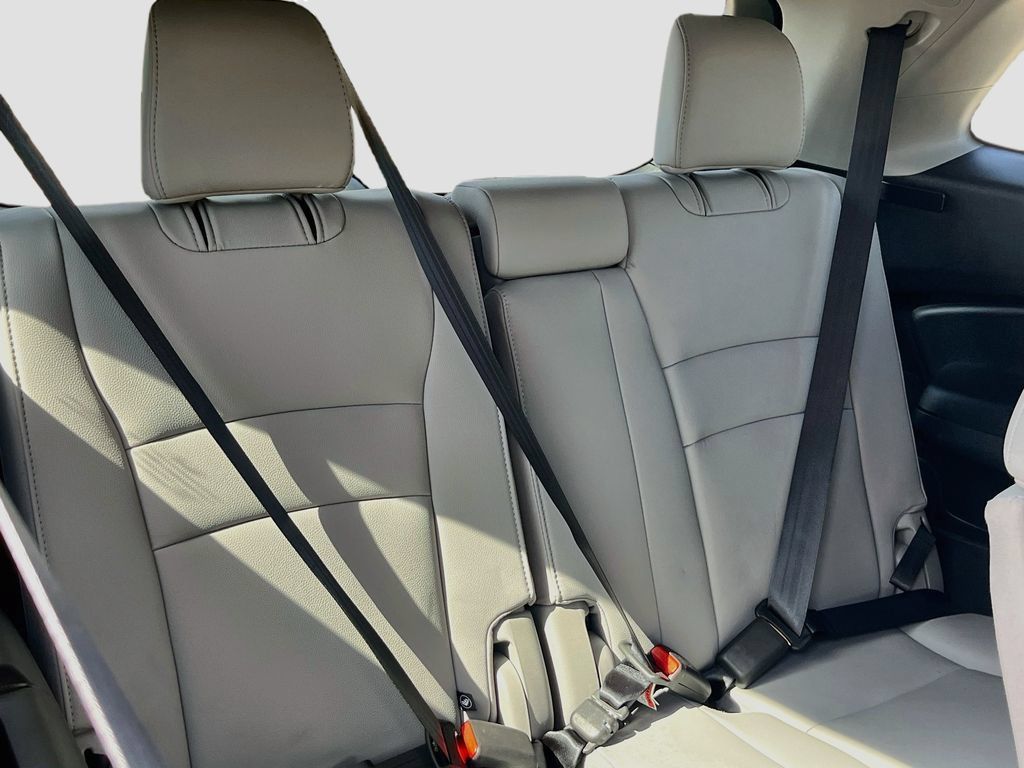 Used 2022 Honda Pilot EX-L image 29