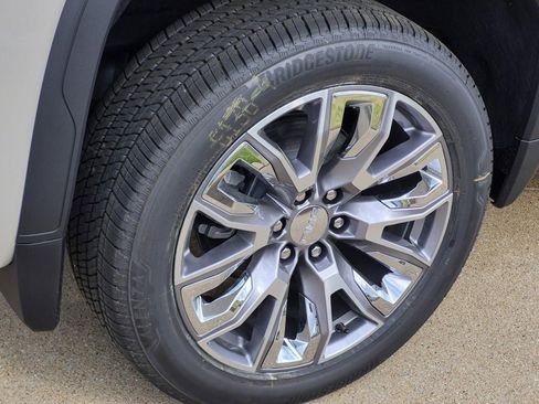 New 2026 GMC Sierra 1500 Denali AWD/4WD image 5