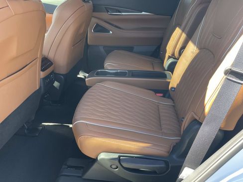 Certified 2026 INFINITI QX60 Autograph w/ Dark Cargo Package image 12