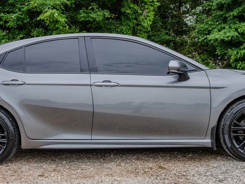 Used 2025 Toyota Camry SE w/ Convenience Package AWD/4WD image 6