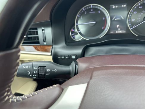 Used 2018 Lexus ES 350 w/ Navigation System Package image 44