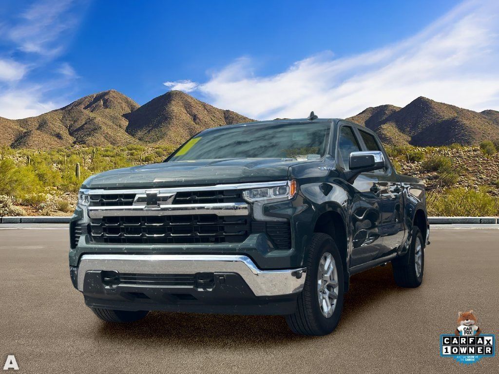 Used 2026 Chevrolet Silverado 1500 LT AWD/4WD image 2