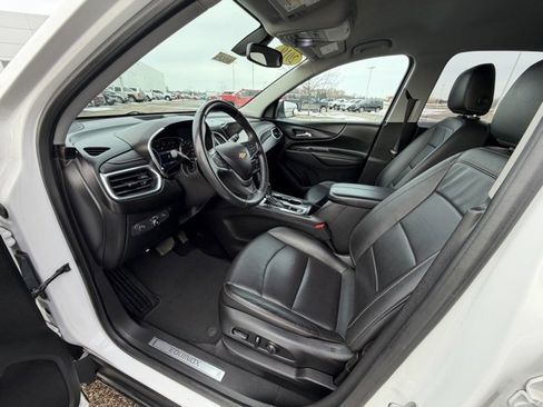 Used 2019 Chevrolet Equinox Premier image 16