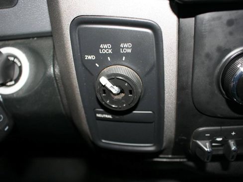Used 2015 RAM 2500 Tradesman w/ Chrome Appearance Group AWD/4WD image 20