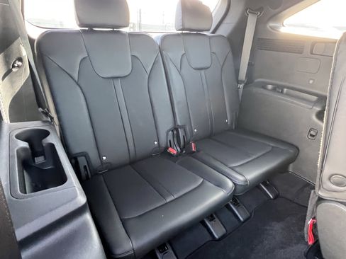 Certified 2024 Kia Sorento SX Prestige image 18