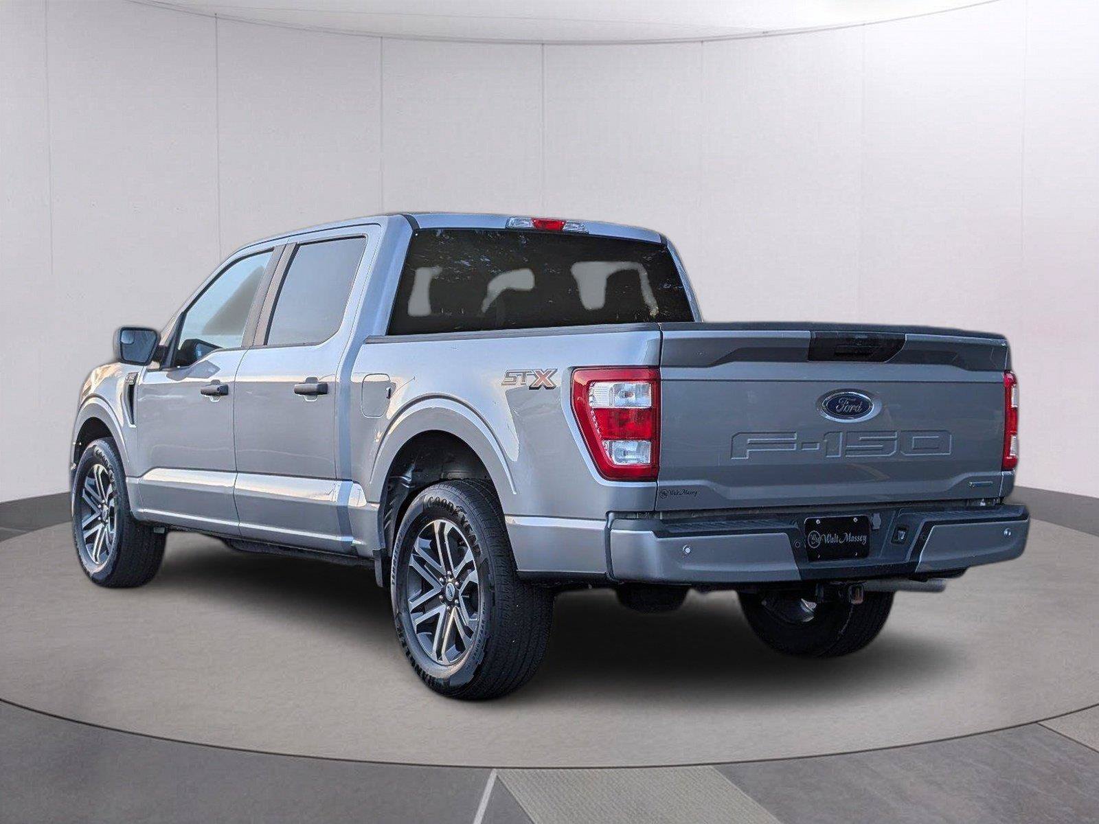 Used 2023 Ford F150 XL w/ STX Appearance Package RWD image 3