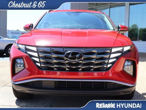 Certified 2022 Hyundai Tucson SEL w/ Convenience + Premium Package FWD image 8
