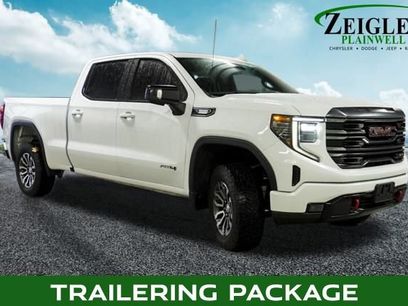 Used 2022 GMC Sierra 1500 AT4 w/ AT4 Preferred Package