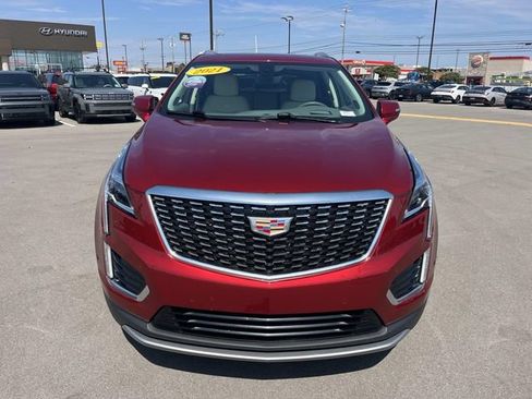 Used 2021 Cadillac XT5 Premium Luxury FWD image 8