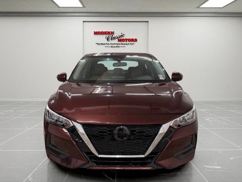 Used 2022 Nissan Sentra SV w/ SV Premium Package FWD image 2