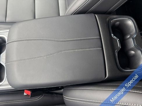 Used 2026 GMC Acadia Elevation w/ Black Edition image 14