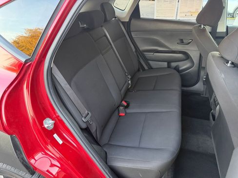 Used 2025 Hyundai Kona SEL image 38