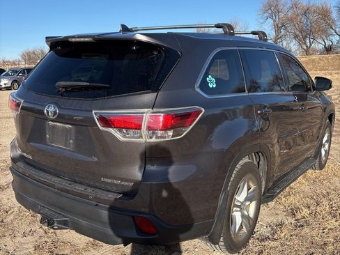 Used 2016 Toyota Highlander Limited Platinum image 5