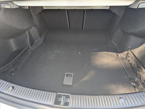Used 2019 Mercedes-Benz C 300 Sedan image 6