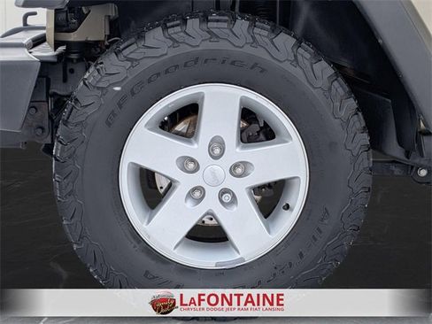 Certified 2017 Jeep Wrangler Unlimited Sport w/ Quick Order Package 24S image 30