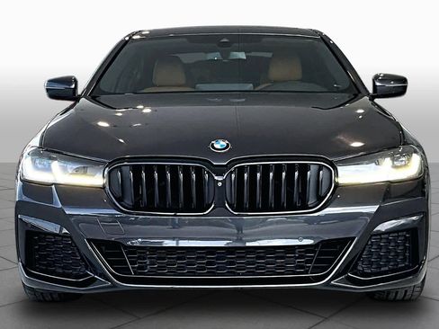 Used 2021 BMW 530i w/ M Sport Package RWD image 3