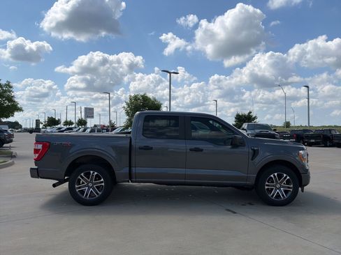 Used 2021 Ford F150 XL w/ STX Appearance Package RWD image 6