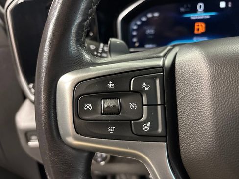 Used 2023 Chevrolet Silverado 1500 RST AWD/4WD image 17