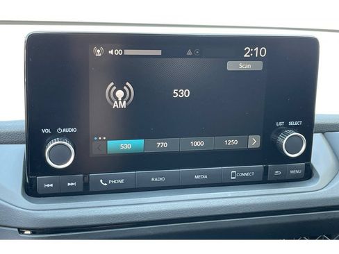Certified 2024 Honda Accord EX image 25