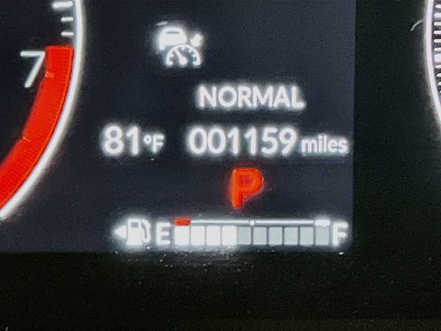 Used 2026 Honda Odyssey Touring image 12