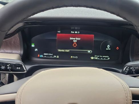 Used 2023 Lincoln Aviator Reserve w/ Equipment Group 201A image 34