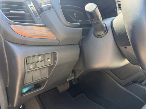 Used 2018 Honda CR-V EX image 22