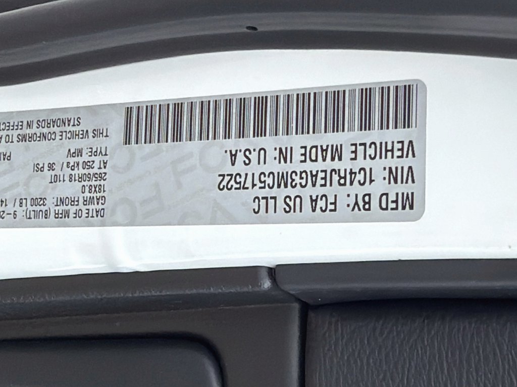 Used 2021 Jeep Grand Cherokee Laredo RWD image 43