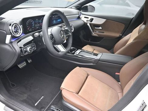 New 2025 Mercedes-Benz CLA 250 image 17