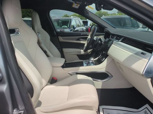 Used 2024 Jaguar F-PACE R-Dynamic S AWD/4WD image 28