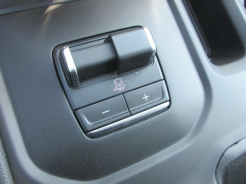 New 2026 GMC Sierra 1500 AT4 w/ AT4 Premium Package AWD/4WD image 22