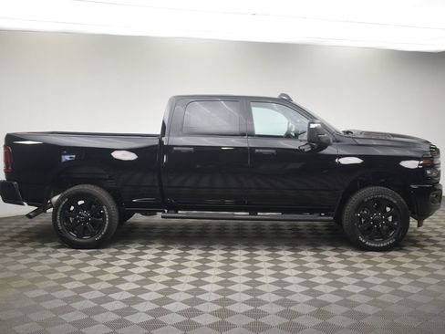 New 2026 RAM 2500 Tradesman AWD/4WD image 3